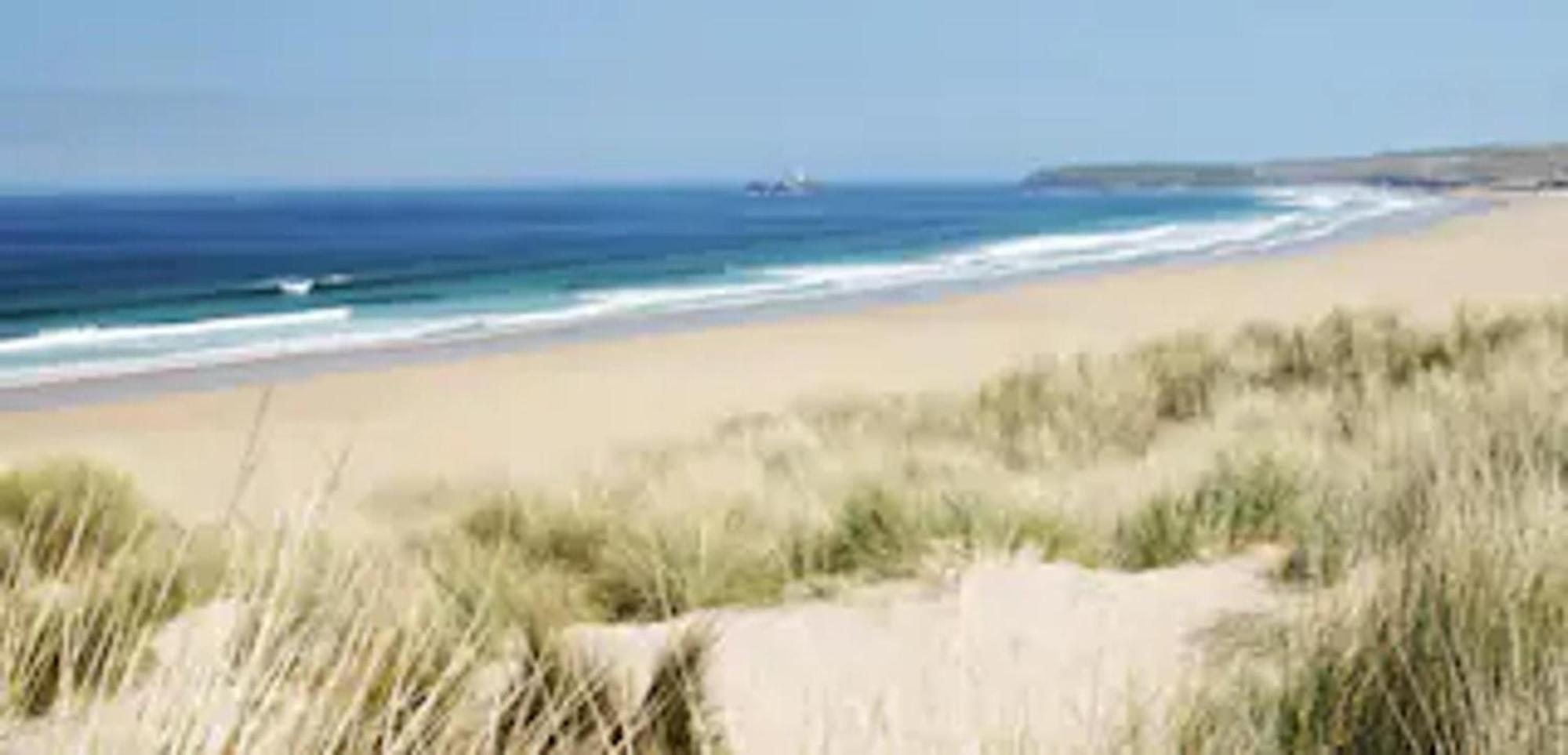 Trevithick By The Beach For Families & The Pooch Hayle Eksteriør billede